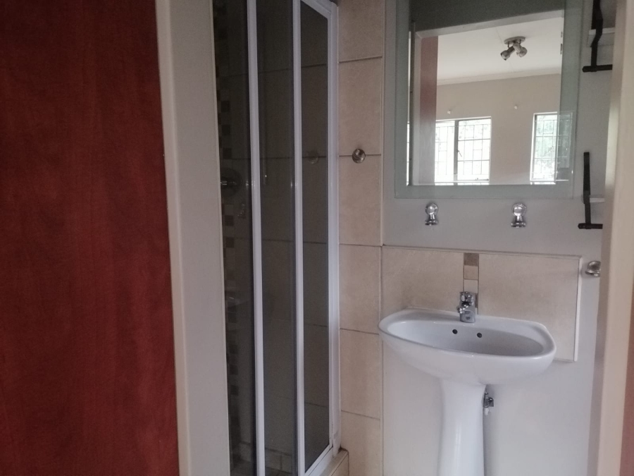 To Let 3 Bedroom Property for Rent in Waterval East North West